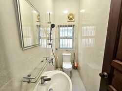 Eng Kong Park (D21), Semi-Detached #561596301